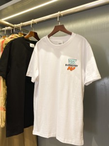 ☆超人気☆ 2026 バーバリー 新作 半袖Tシャツ コピー