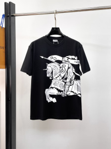 売上総額１位！2026 バーバリー 新作 半袖Tシャツ スーパーコピー