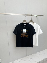 目を惹くカラー 2026 バーバリー 新作 半袖Tシャツ スーパーコピー