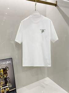 完売前に！ 2026 ジバンシー 新作 半袖Tシャツ コピー 2色
