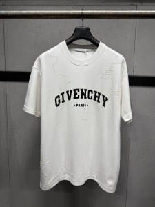 一目惚れ♪ 2026 ジバンシー 新作 半袖Tシャツ コピー