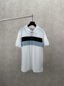 超希少！  2026 バレンシアガ 新作 半袖Tシャツ 偽物