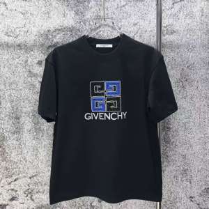 ★日本!!人気！ 2026 ジバンシー 新作 半袖Tシャツ スーパーコピー