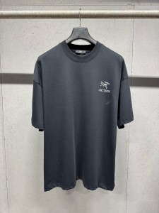 《人気★》2026 アークテリクス 新作 半袖Tシャツ 偽物