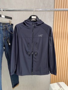 【限定カラー】2026 アークテリクス 新作 日焼け止め服 コピー