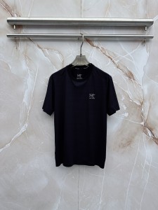 人気No1 2026 アークテリクス 新作 半袖Tシャツ コピー