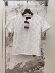 激安価格！ 2026 グッチ 新作 半袖Tシャツ コピー