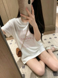 新色登場☆ 2026 シャネル 新作 半袖Tシャツ コピー