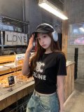 目を惹くカラー 2026 セリーヌ 新作 半袖Tシャツ 偽物