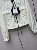 ☆超人気☆ 2026 プラダ 新作 日焼け止め服 コピー