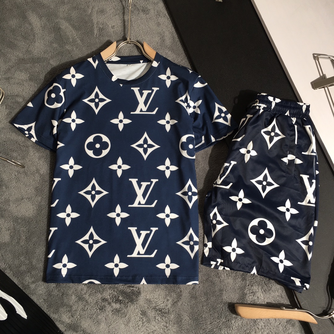 LV(ルイ·ヴィトン) 半袖 セットアップ サイズ: M-3XL