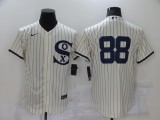 MLB Chicago White Sox #88 Luis Robert 2021 Cream/Navy Field Of Dreams Flex Base Elite Jersey