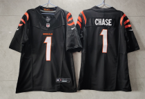 Men's Cincinnati Bengals #1 Ja'Marr Chase Black 2023 F.U.S.E. Vapor Untouchable Limited Jersey