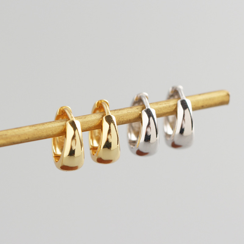 INS Geometric Width Smooth-faced S925 Silver Earrings