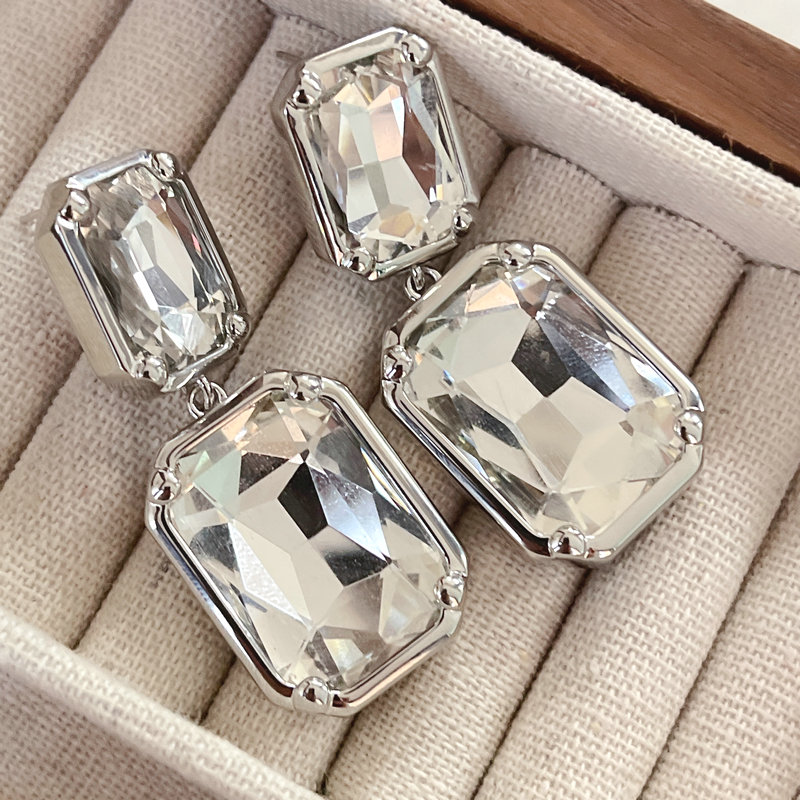 Large zircon Square Earring