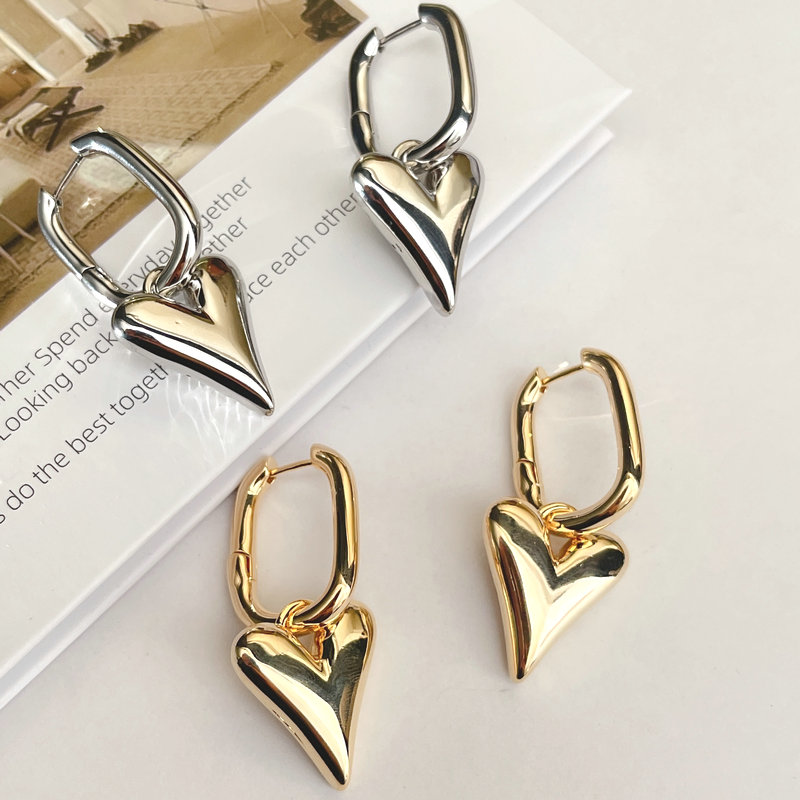 18K Gold Plating Metal Heart Charm Earring