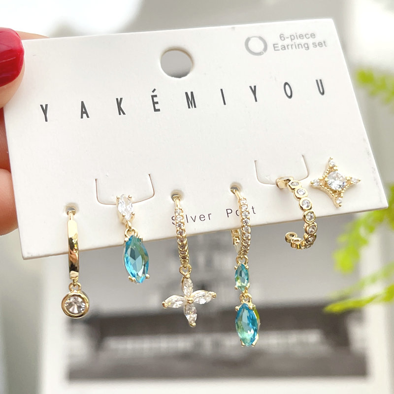 Blue charm set earring