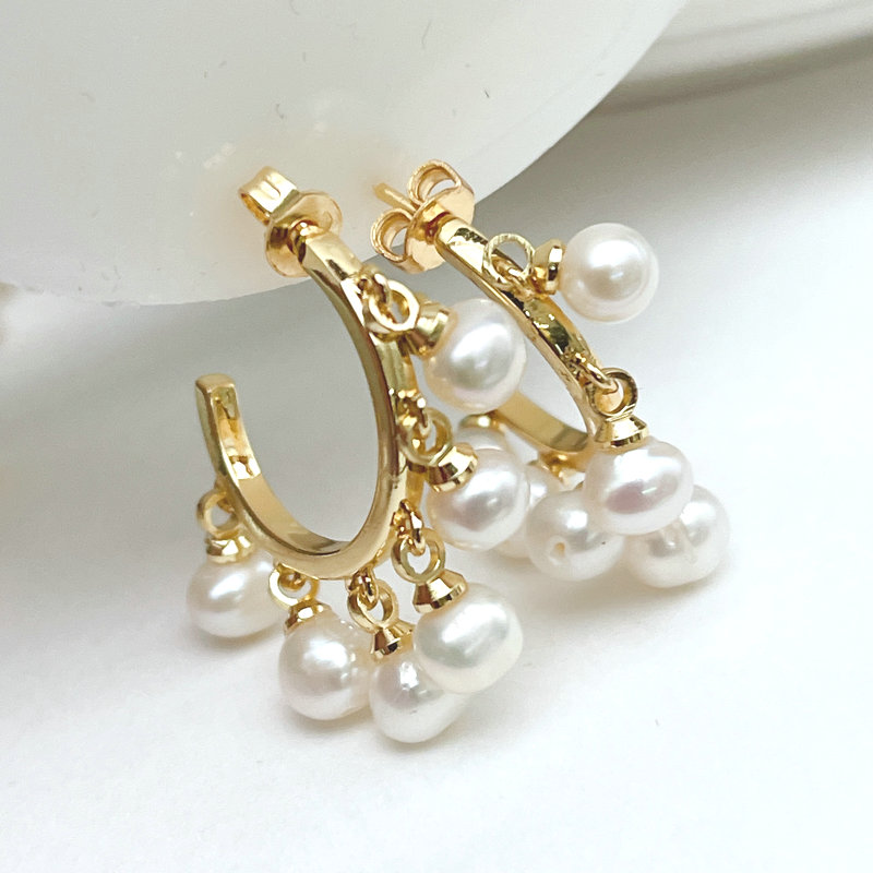 Fresh Water Pearl Hoop Earring
