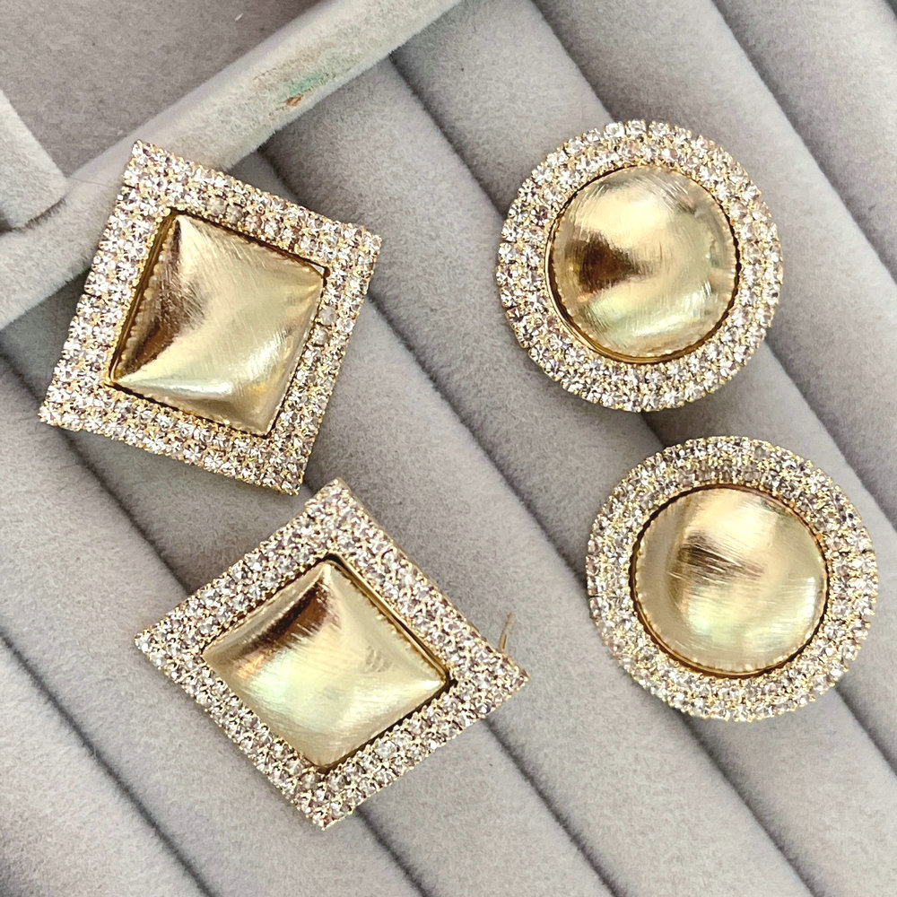 Gold Metal Zircon Earring