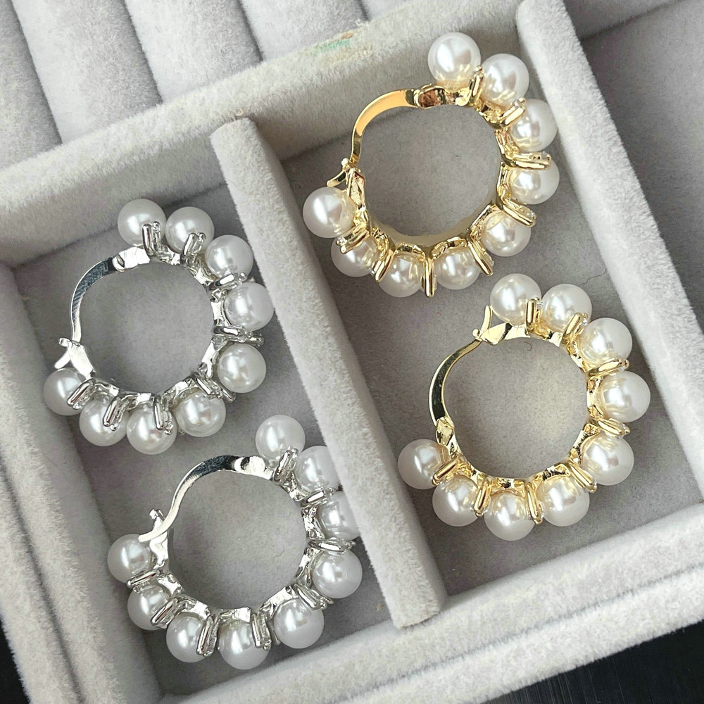 Fashion Hoop Pearl Earring