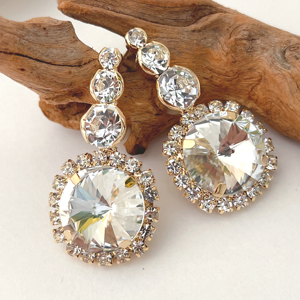 White Crystal Drop Earrig