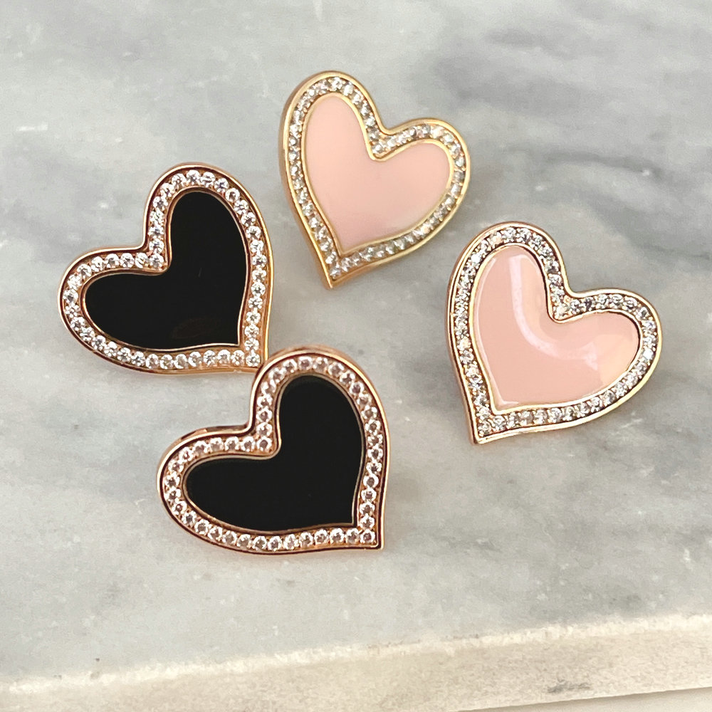 Enamel Heart Ear Stud