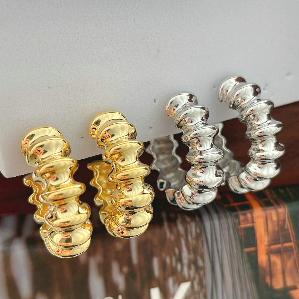 Metal Bamboo Earring