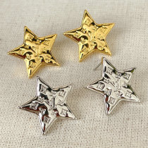 Star ear stud