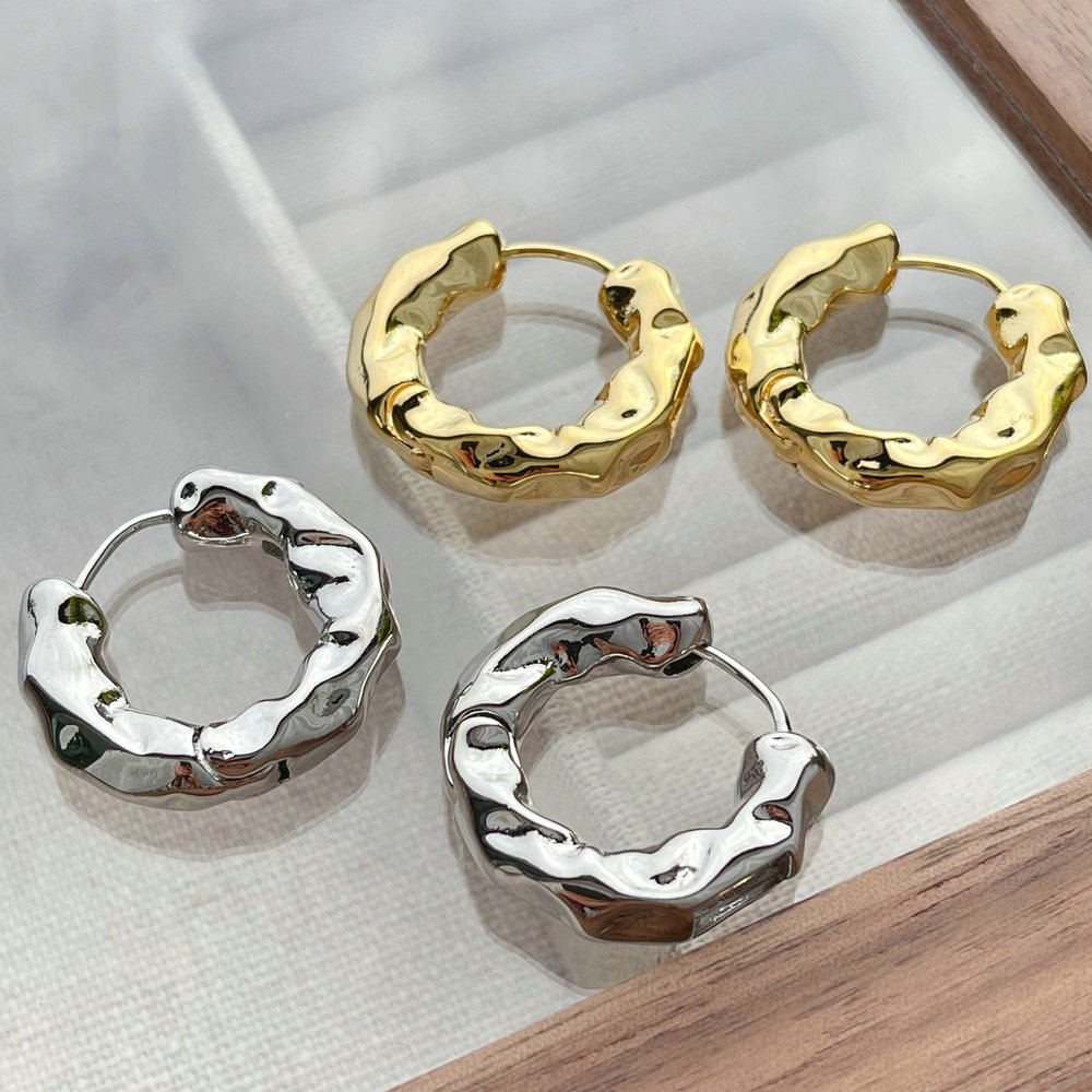 Round handmade metal hoop earrring