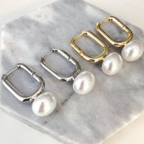 Pearl U shape  hoop earring