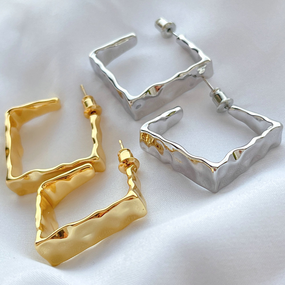 Big square hoop earring