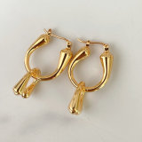 Metal U charm hoop earring