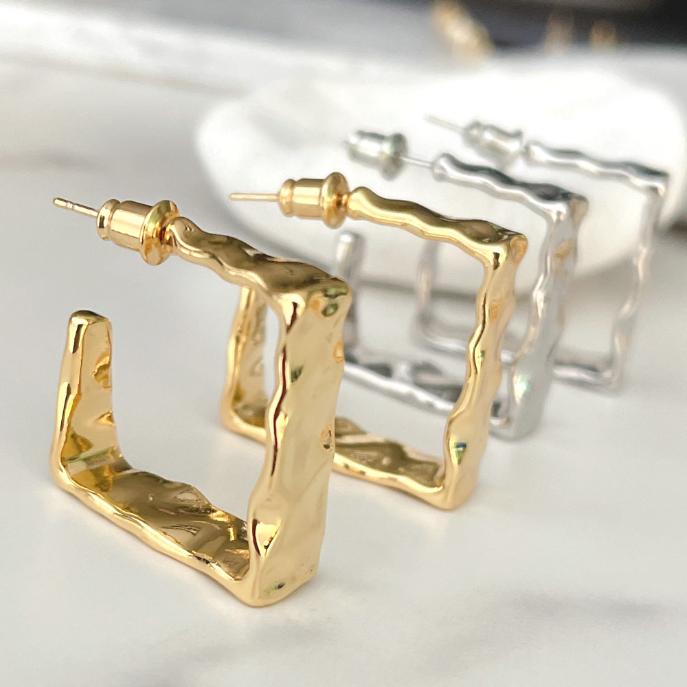 Big square hoop earring