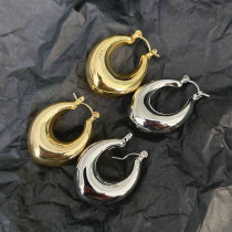 Metal hoop earring