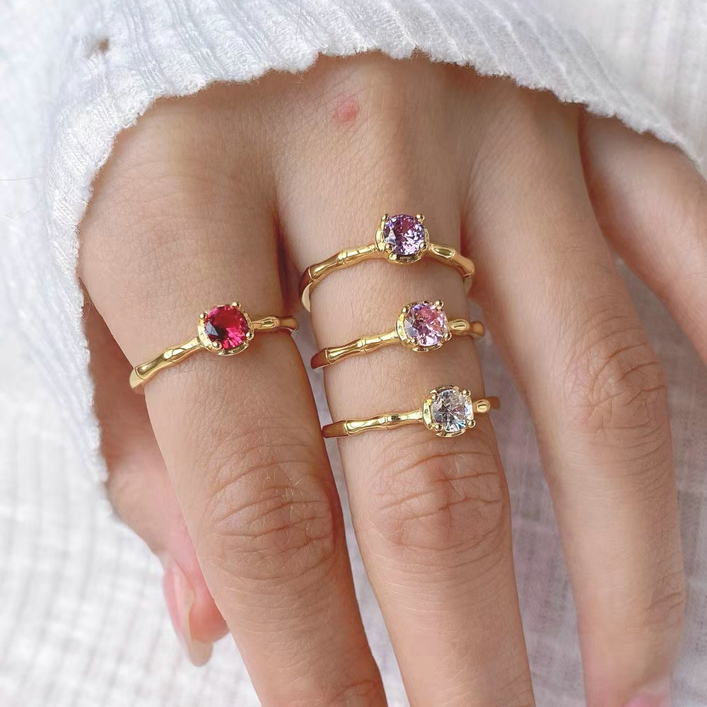 Round zircon thin bonne adjustable ring