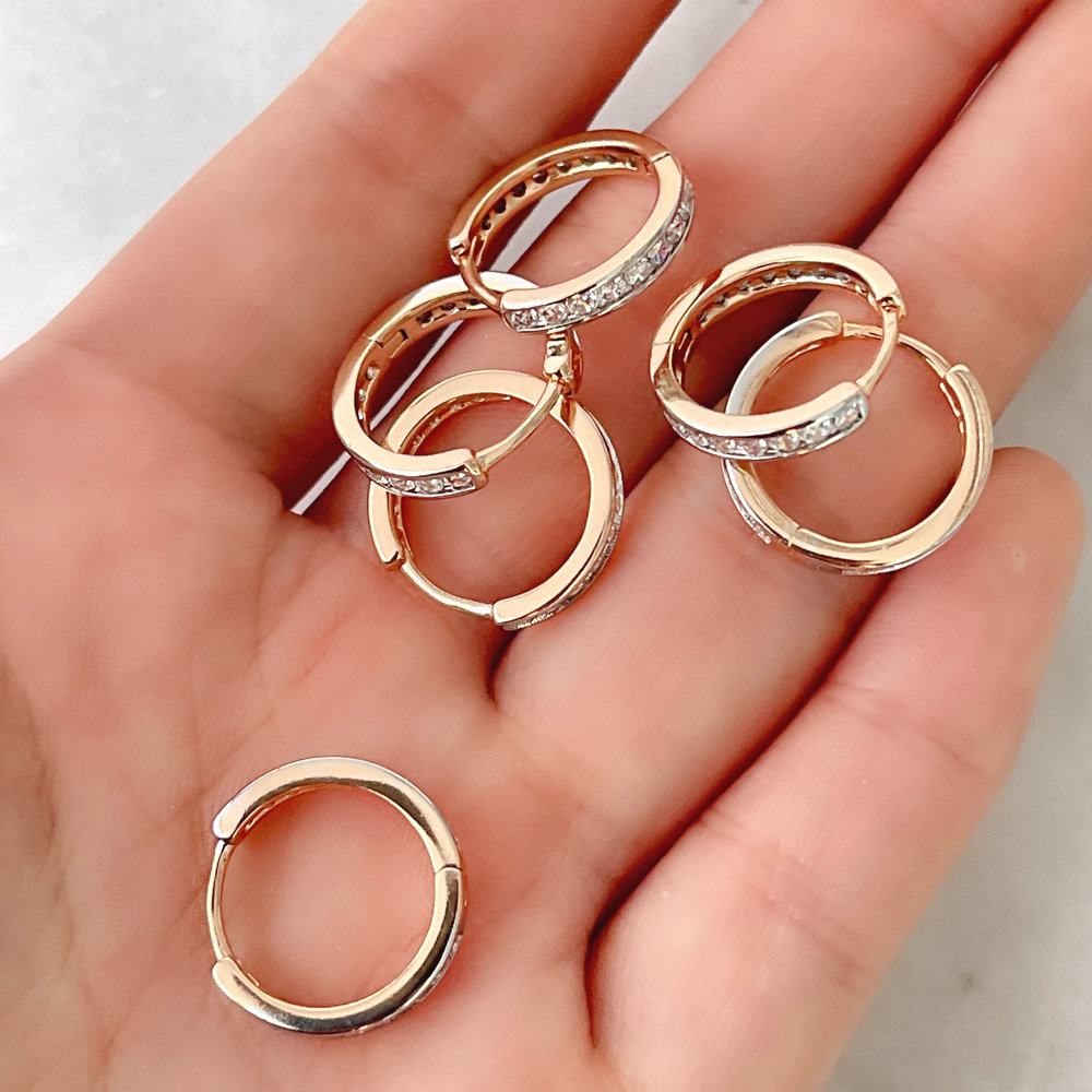 17mm Silver and gold color mix hoop earring