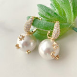 Star moon round pearl charm earring