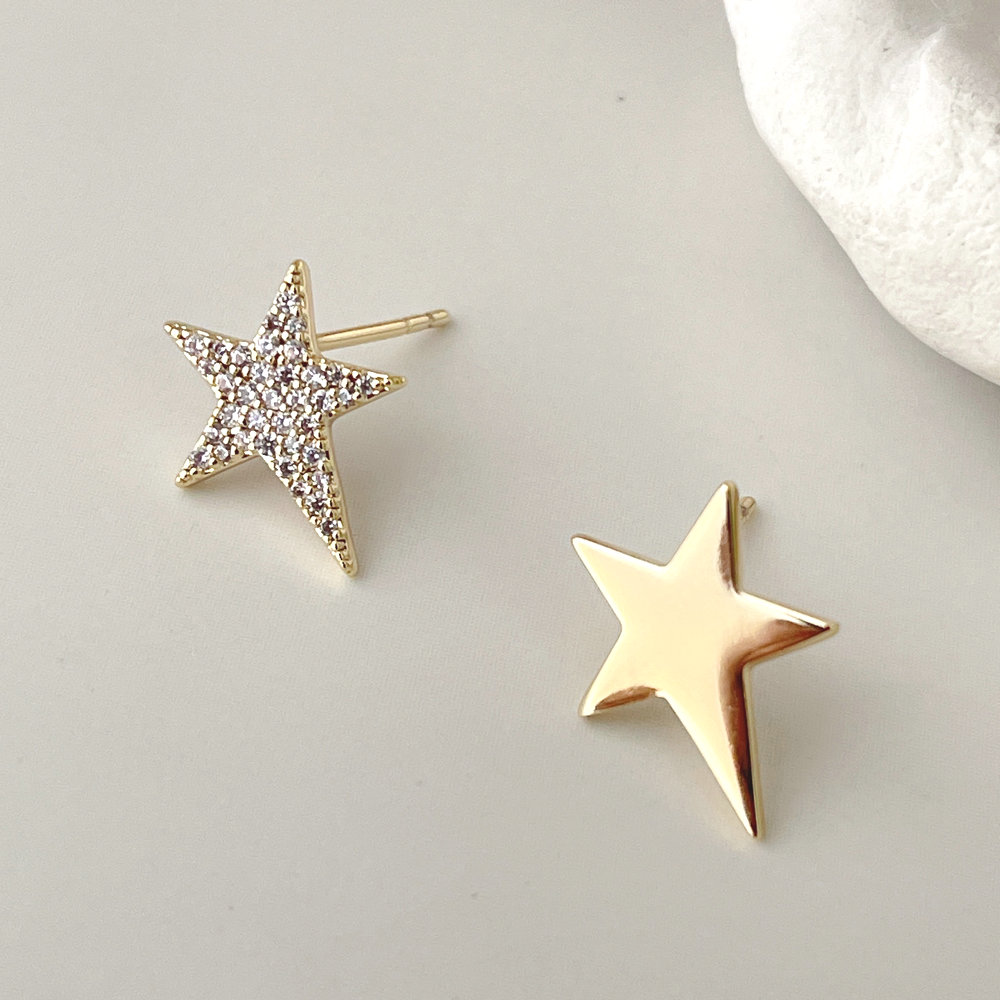 Pave Star Earring Stud