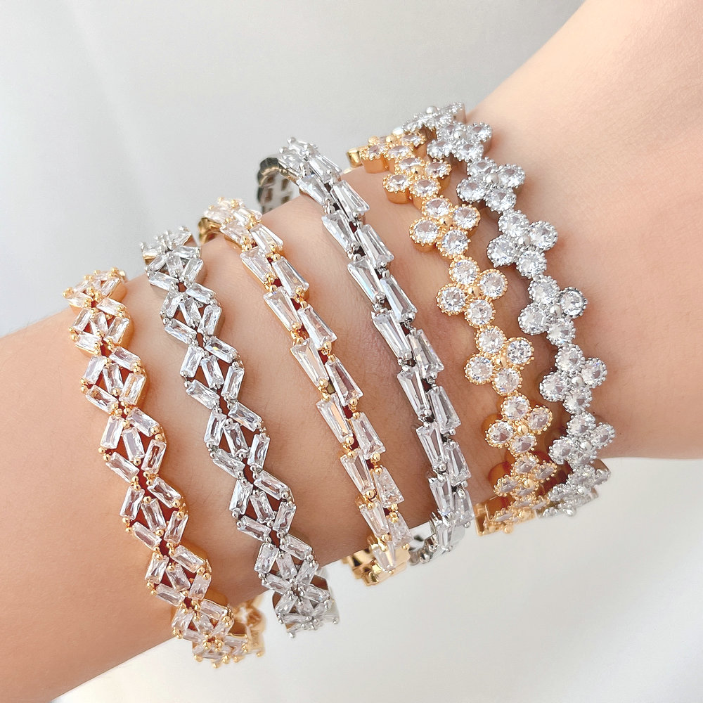 Pave Clover Bangle