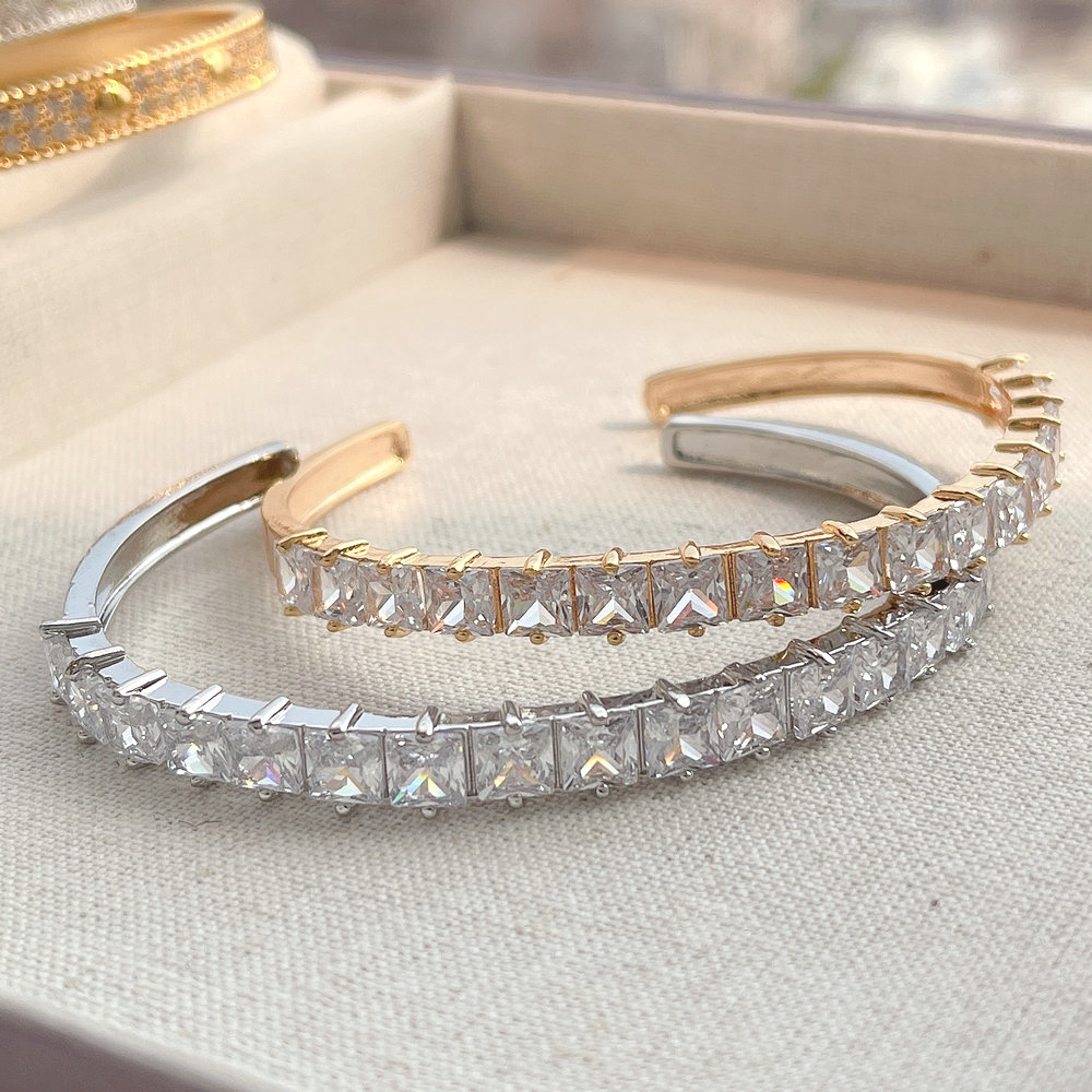 Pave Square Zircon Bracelet