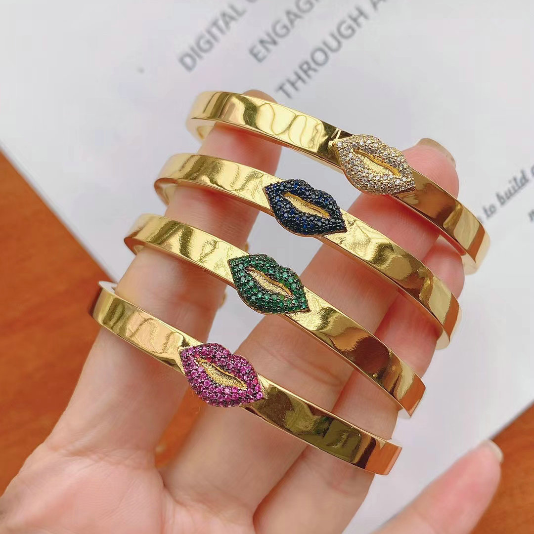 Pave lip bangle for women jewelry