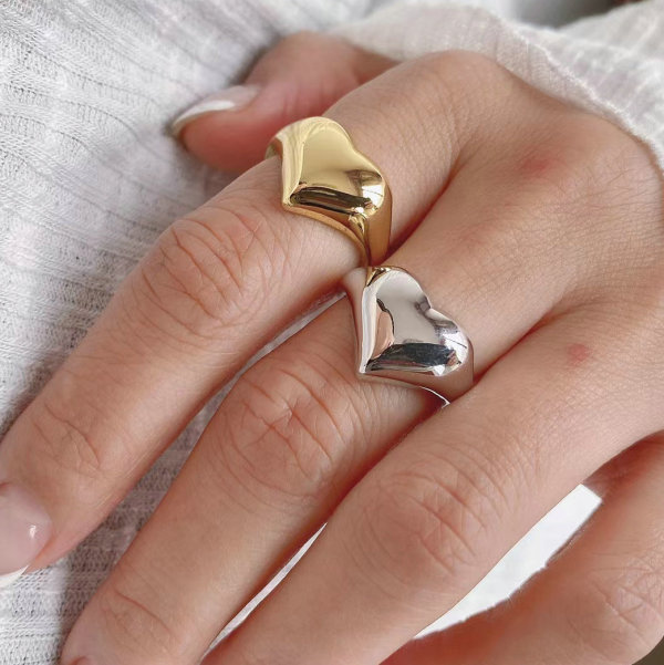 Plain heart adjustable ring