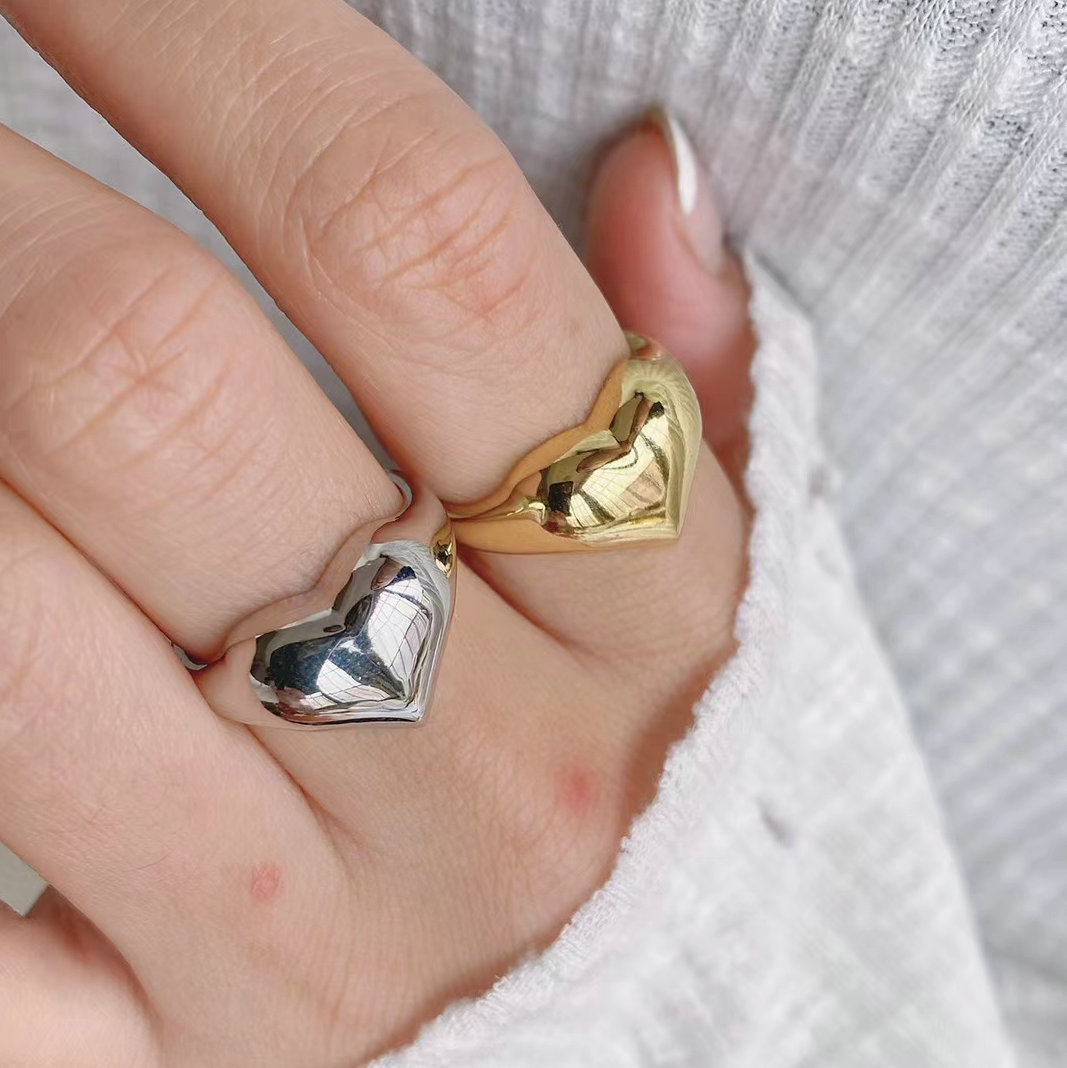 Plain heart adjustable ring