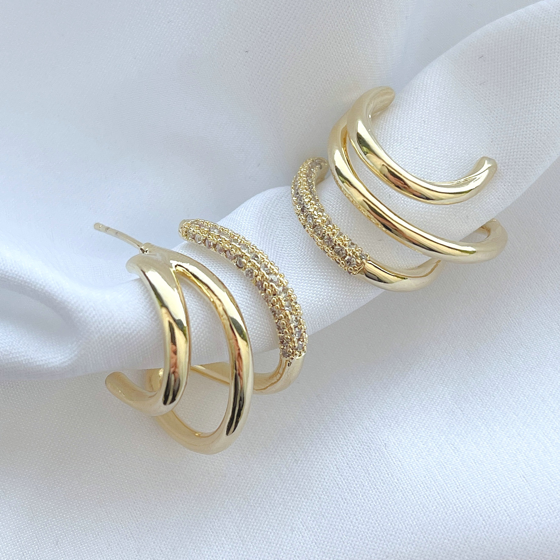 Pave zircon fan shape earring