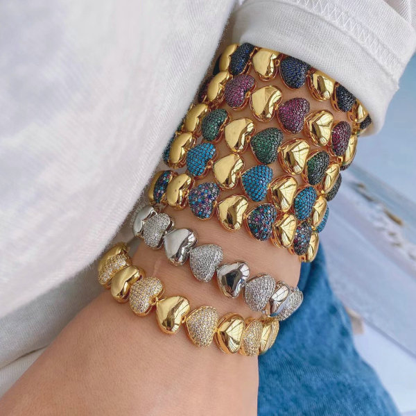 Fine pave heart bracelet
