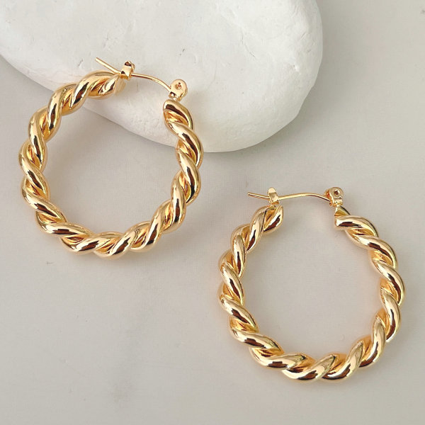 Gold Plated Twist Hoop Earring CMEADL-2376956