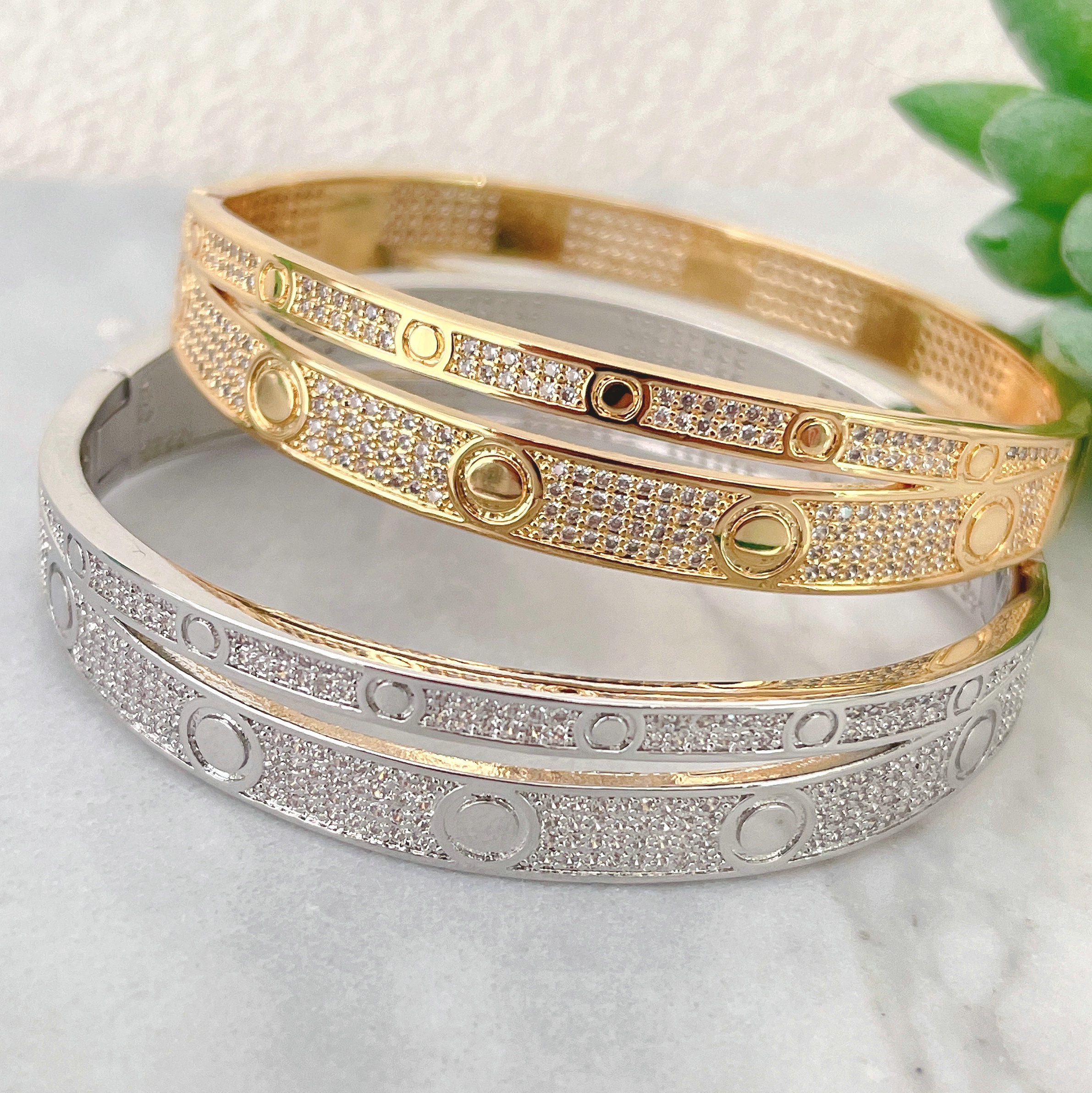 Mirco Pave Cross Bangle
