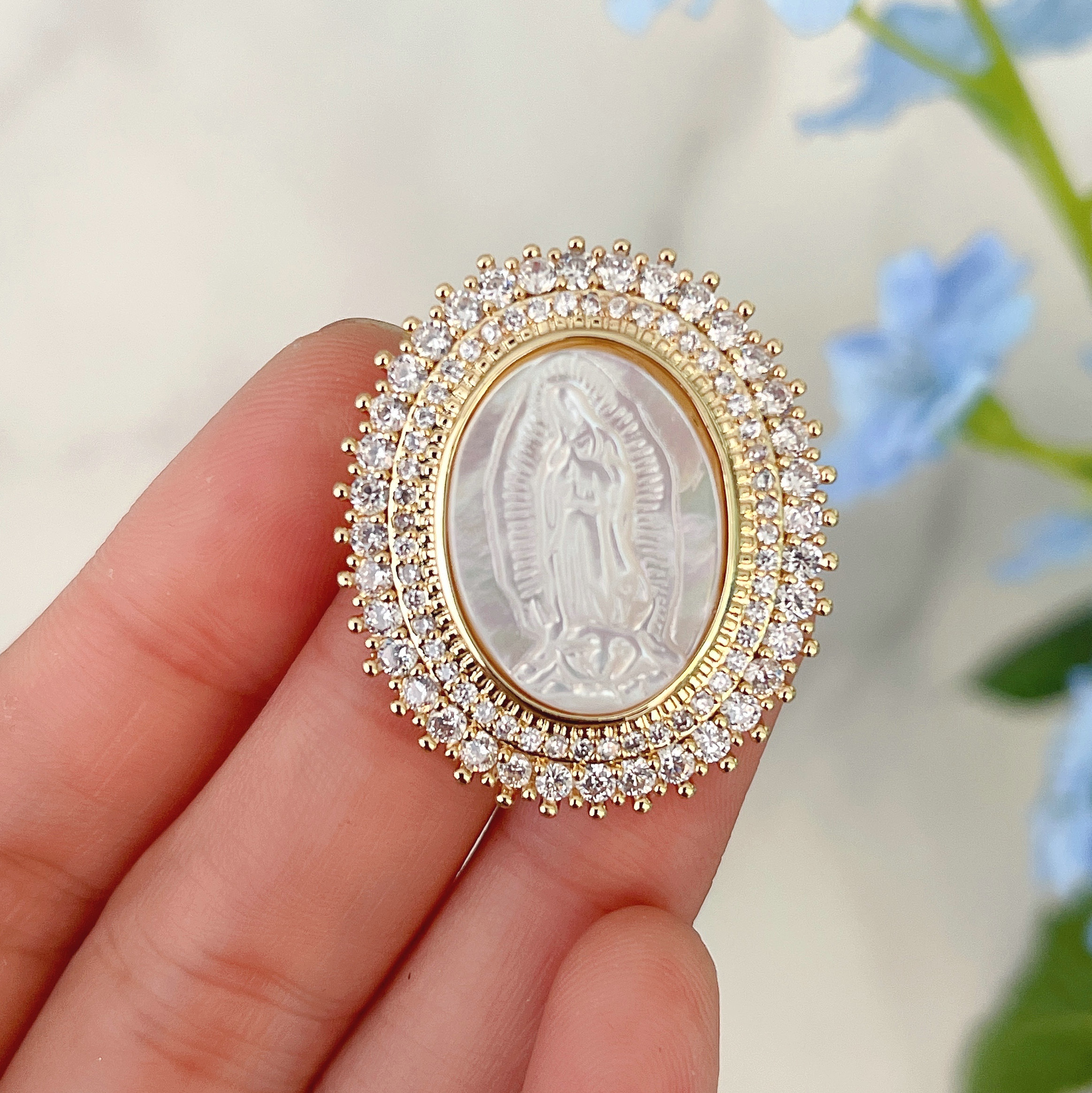 18K Gold Plated Virgin Mary Oval Pendant