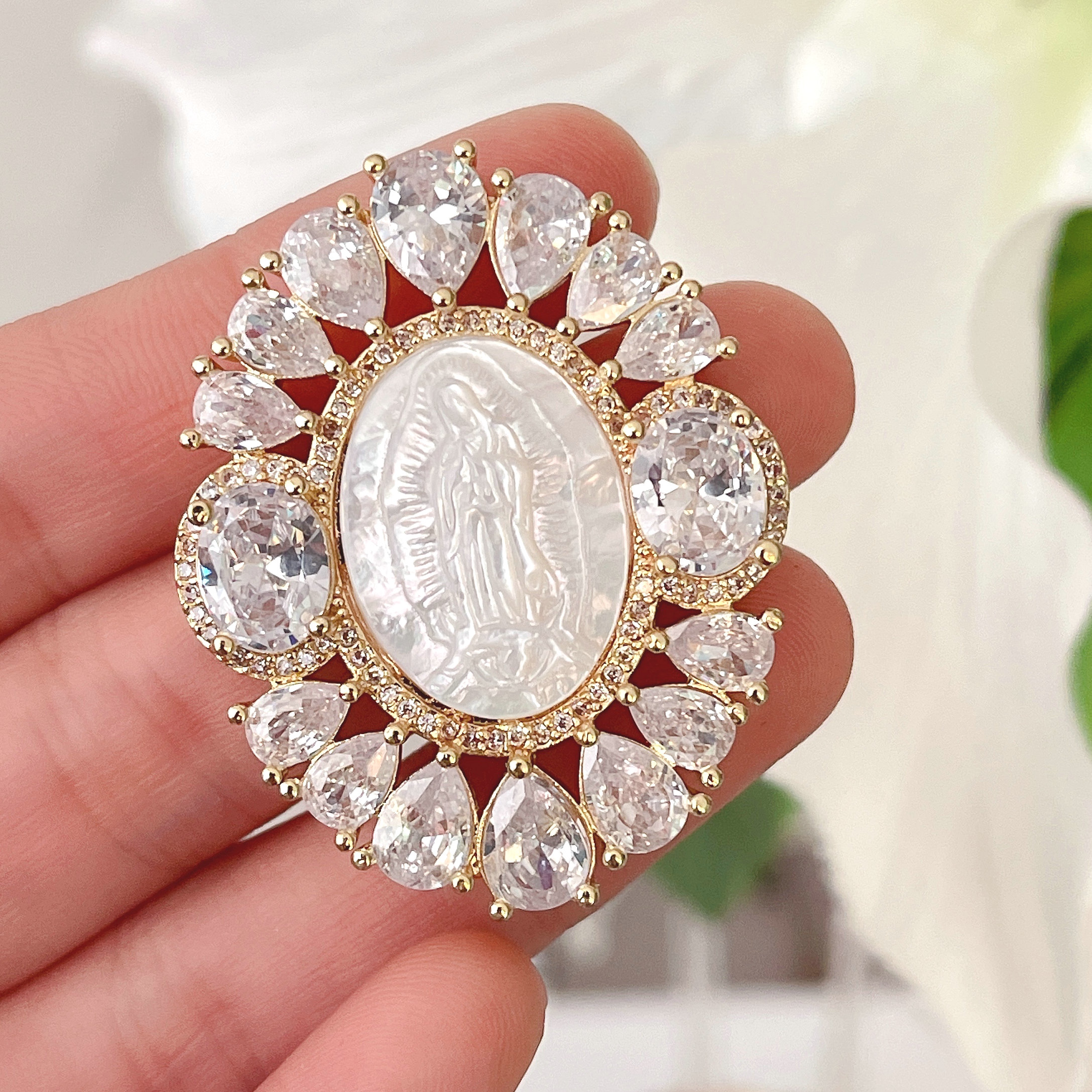 18K Gold Plated  Virgin Mary Pendant With Big Zircon