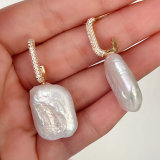 Square fresh water pearl earring